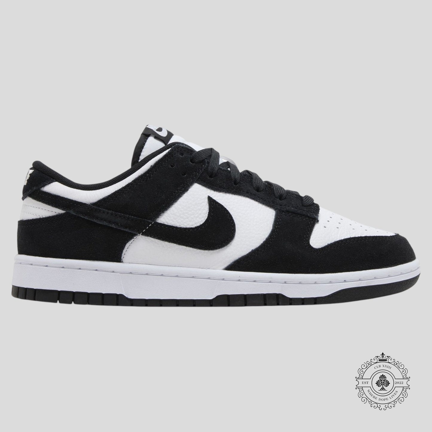 Nike Dunk Low Retro SE Suede Panda