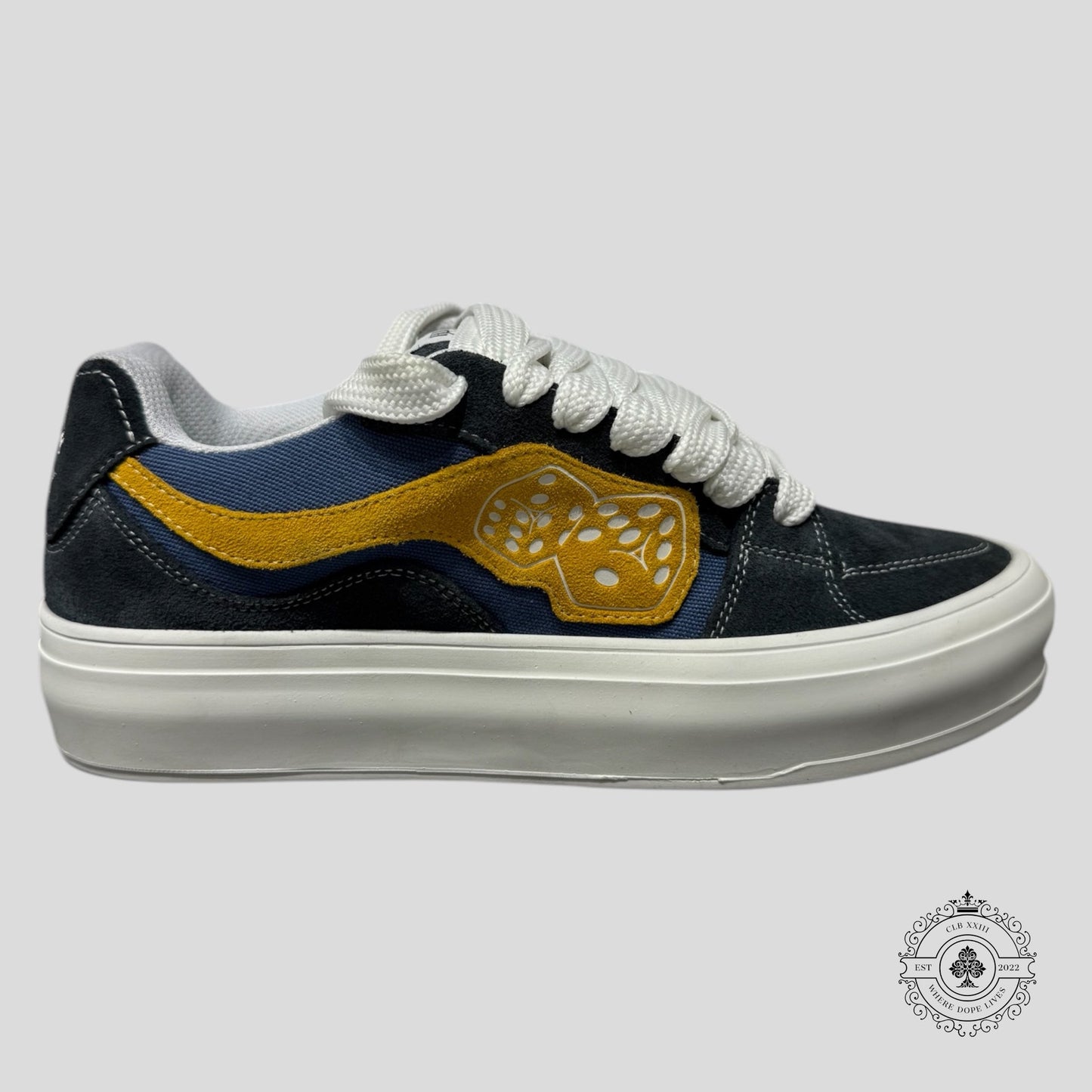 High Rollers Sk8 Rollers in Navy