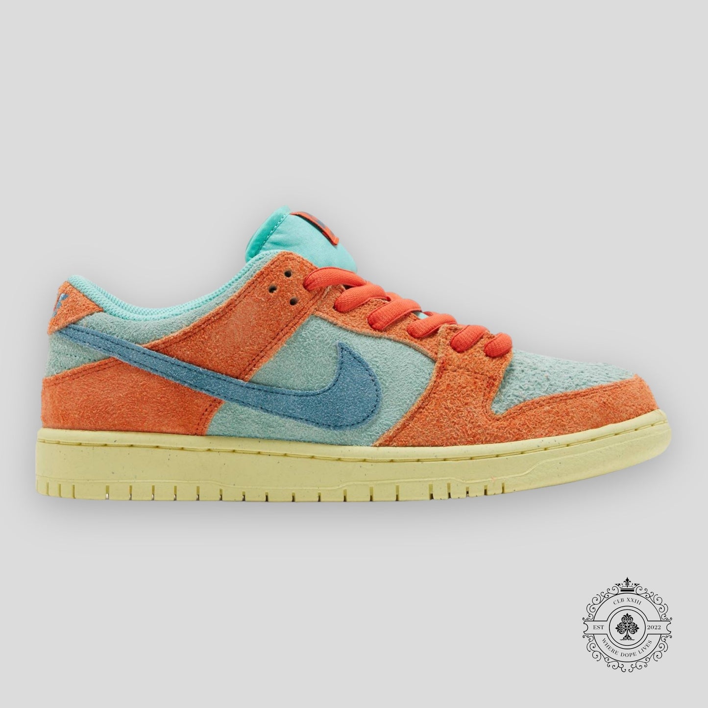 Nike SB Dunk Low Orange Emerald Rise