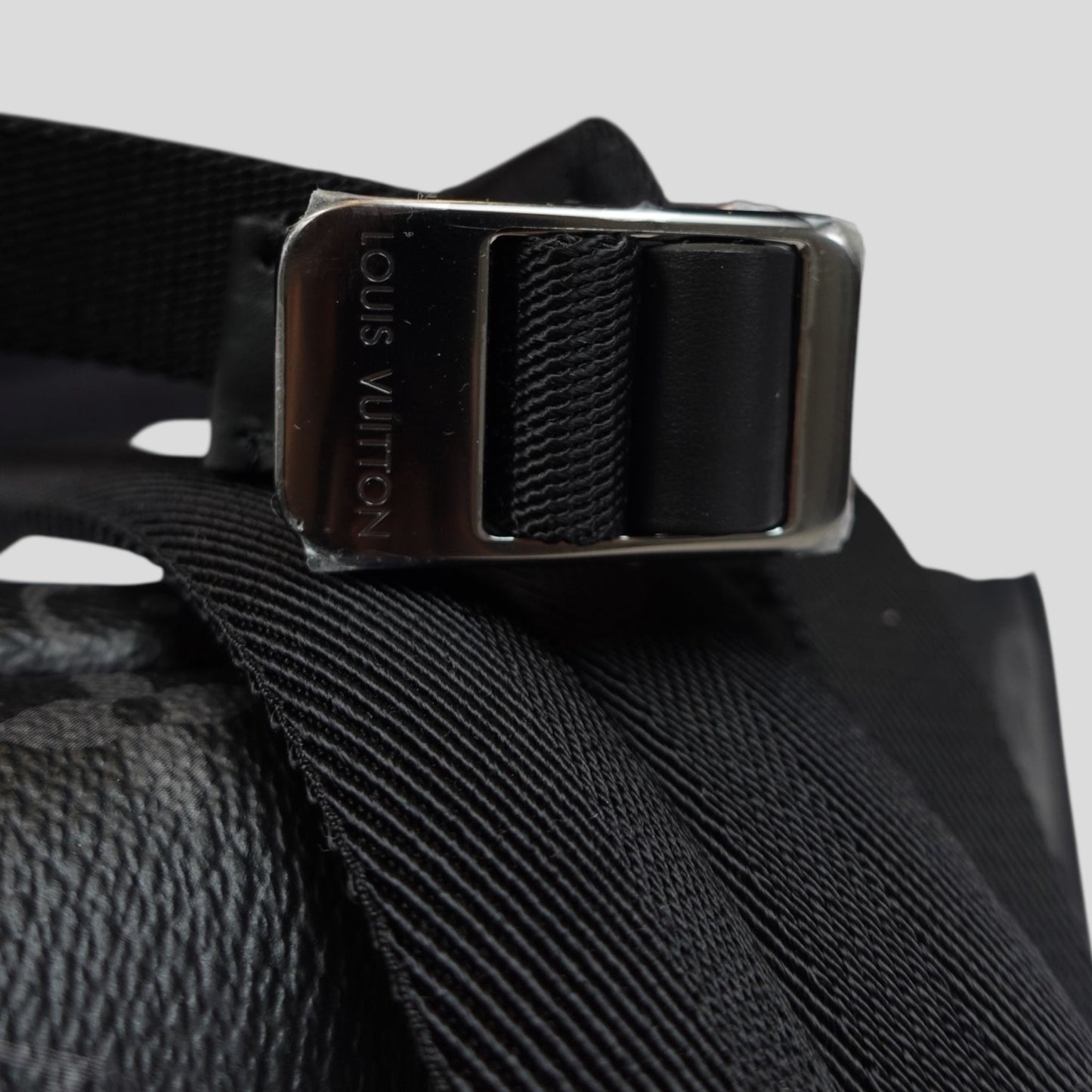 Louis Vuitton Discovery Backpack MM in Black