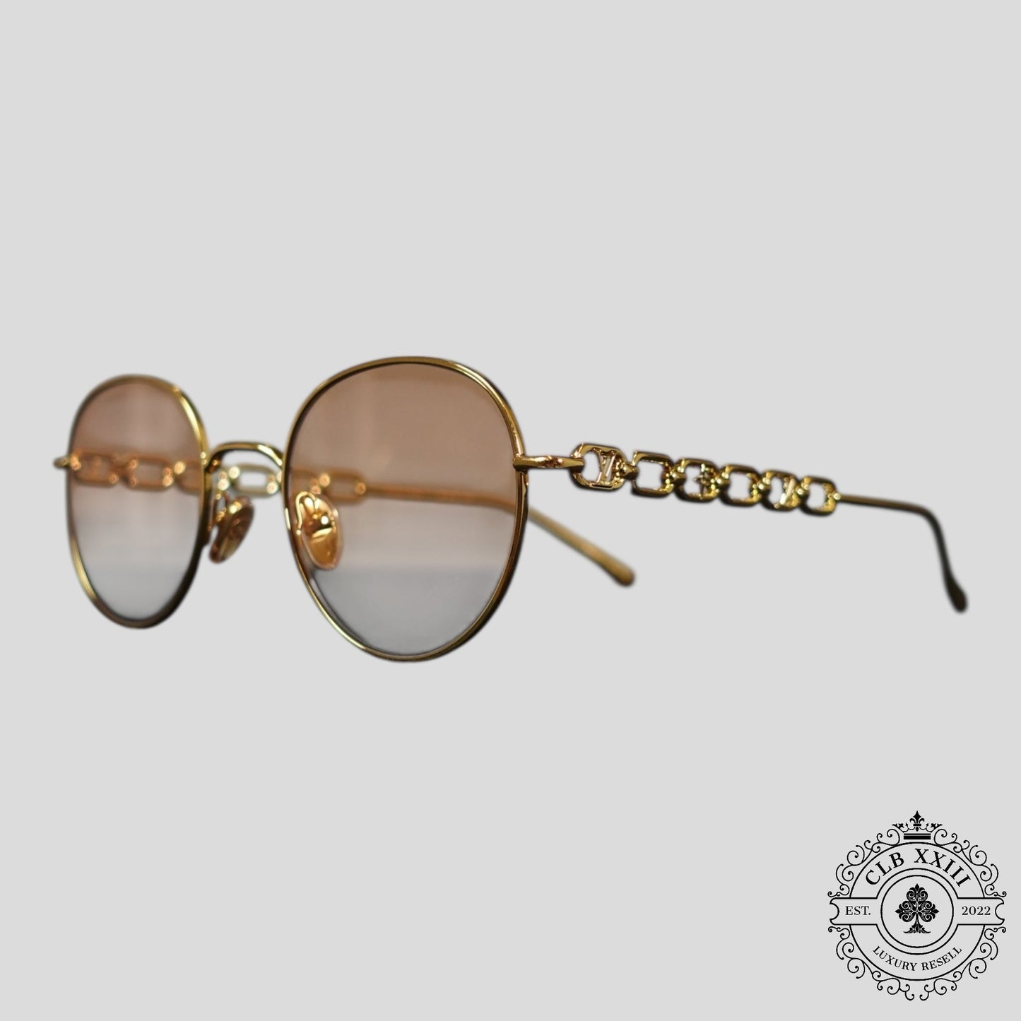 Louis Vuitton Chain Glasses in Gold