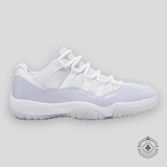 Air Jordan 11 Retro Low W Pure Violet