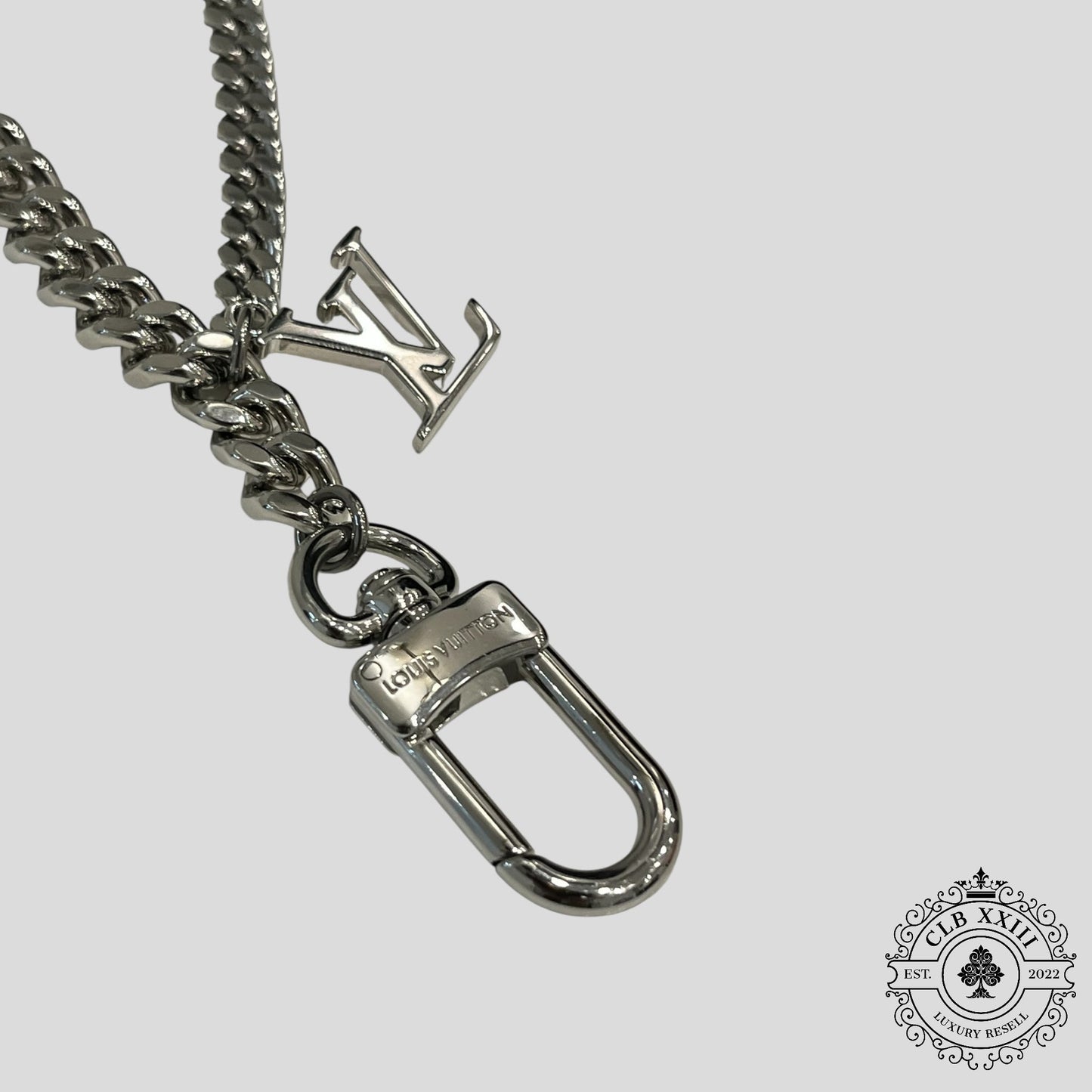 Louis Vuitton LV Wallet Chain in Silver