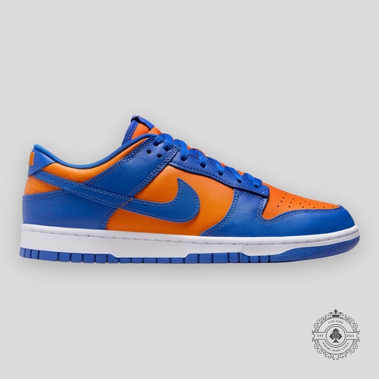 Nike Dunk Low “Knicks”