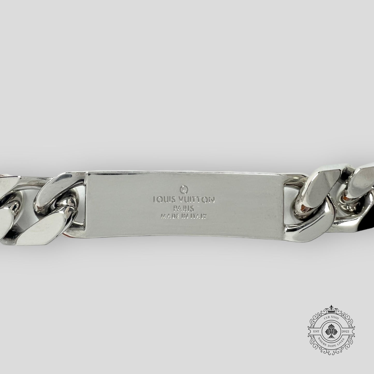 Louis Vuitton Monogram Chain Bracelet in Silver