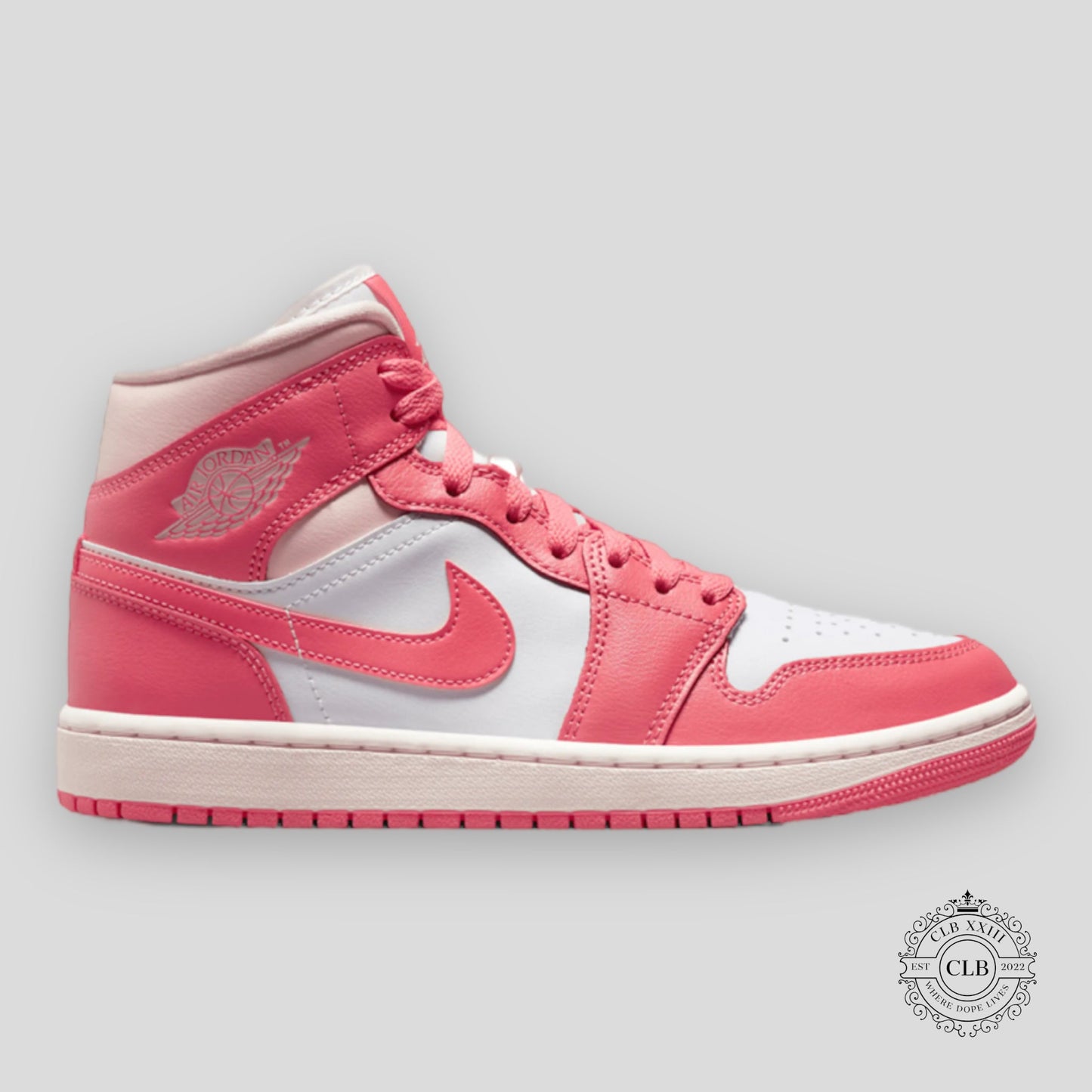 AIR JORDAN 1 MID (W) "STRAWBERRIES & CREAM"