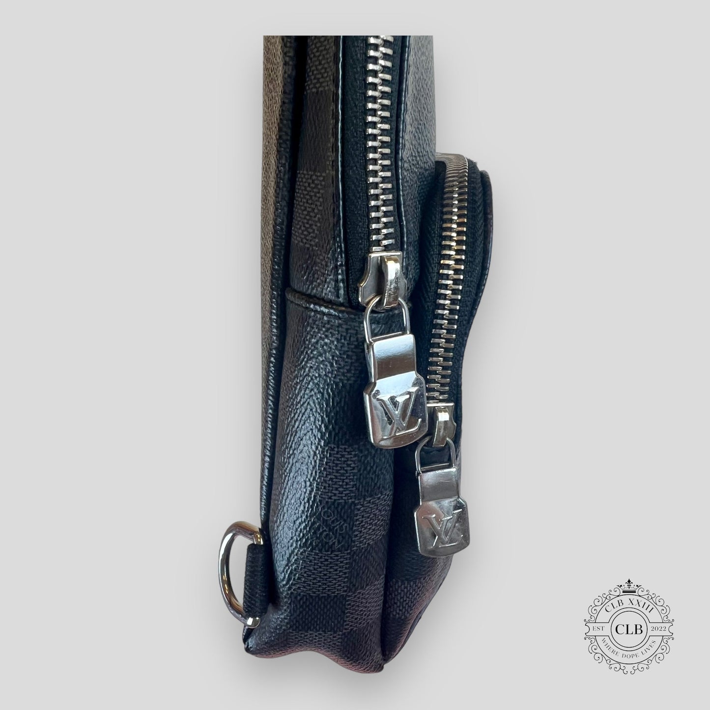 LOUIS VUITTON AVENUE SLINGBAG - DAMIER GRAPHITE